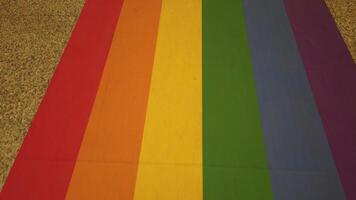 4k van een strip in de kleuren van de regenboog foto