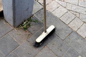 hand- gereedschap voor nat schoonmaak van gebouwen foto