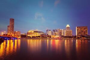 Singapore stadsgezicht nacht foto