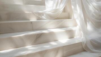 wit linnen kleding stof gedrapeerd over- een wit trappenhuis. foto