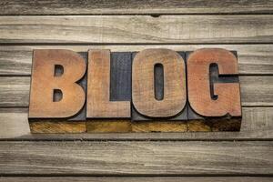 blog woord in hout type foto