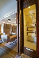 vip business interieur jet-vliegtuig foto