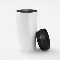 papieren koffiekopje met zwarte deksel geïsoleerd op een witte achtergrond met 3D-rendering, mock-up voor uw project foto