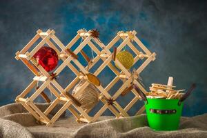 Kerstmis speelgoed- Aan natuurlijk zak achtergrond foto