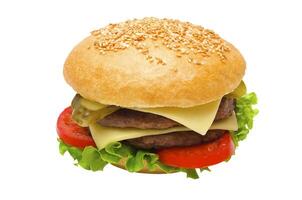 heerlijk cheeseburger geïsoleerd Aan wit foto