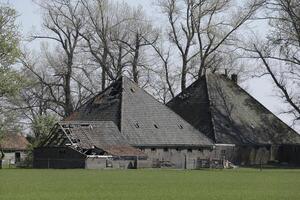 oud boerderij in de Nederland foto