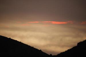 zonsondergang in de almanzora vallei, Spanje foto
