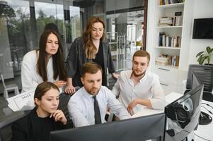 bedrijf opleiding in modern kantoren foto