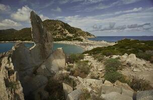 punta molentis gezien vanaf het voorgebergte foto