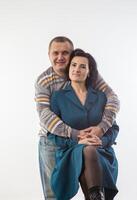 studio portret van man en vrouw gelukkig familie 1 foto