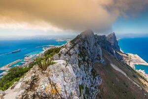 visie van de Gibraltar rots van de bovenste rots foto