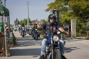 Gaffel Italië 24 maart 2020 motorrijders bijeenkomst in voorjaar in platteland foto