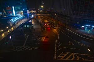een straat Bij de downtown in Osaka Bij nacht hoog hoek foto
