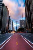 Paulista Laan, financieel centrum van de stad en een van de hoofd plaatsen van sao paulus, Brazilië foto