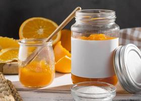 vooraanzicht transparante pot met sinaasappeljam