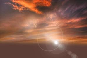 zonsondergang hemel prachtig panorama natuurlijke zonsondergang heldere dramatische lucht foto