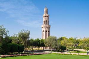grote moskee minaret, muscat, oman foto