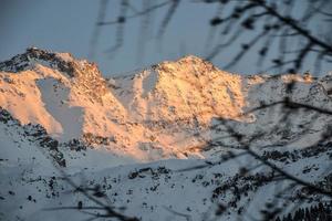 zonsondergang boven corvatch foto