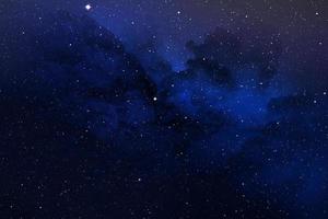 donkerblauwe ruimte kleur textuur abstracte achtergrond, ruimte kleur in melkweg in zwart foto