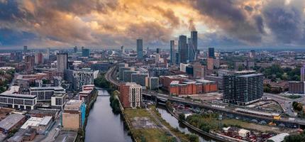 luchtfoto van de stad Manchester in het VK foto