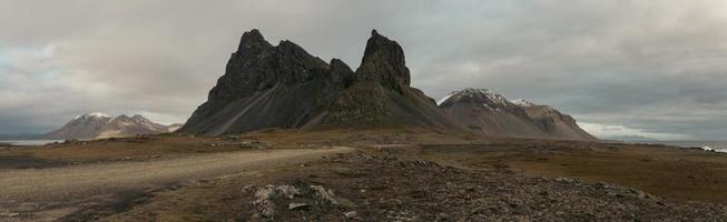 hvalnes walvispunt ijsland foto