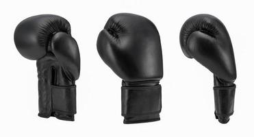 zwarte bokshandschoenen geïsoleerd op een witte achtergrond. sportkleding foto