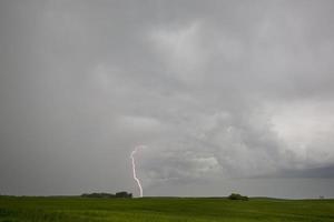 prairie onweerswolken canada foto