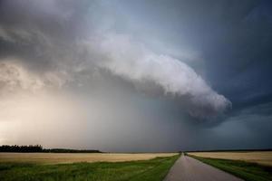 prairie onweerswolken canada foto