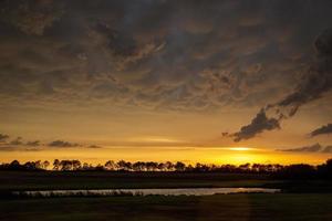 prairie storm wolken zonsondergang foto