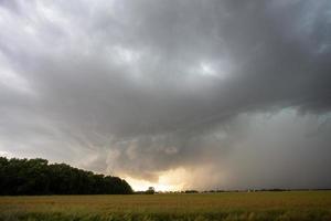 prairie onweerswolken canada foto