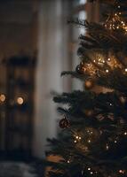 dichtbij omhoog beeld van een Kerstmis boom gevangen genomen met een uit van focus effect foto