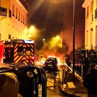 demonstranten tijdens een protest in gele hesjes foto