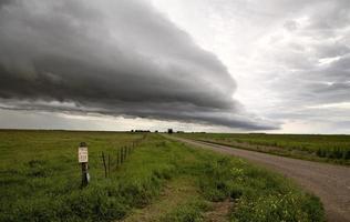 storm wolken saskatchewan foto