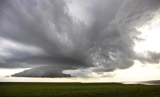 storm wolken saskatchewan foto