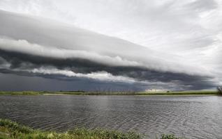 storm wolken saskatchewan foto