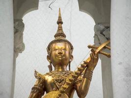 wat niwet thammaprawat bang pain ayutthaya thailand22 oktober 2018 zomerpaleis in ayutthaya thailand.on bang pain ayutthaya thailand22 oktober 2018. foto