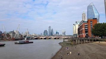 Londen stad met rivier de Theems in Engeland, Verenigd Koninkrijk. foto