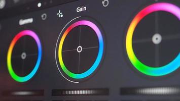 kleurgradatiegrafiek of RGB-kleurcorrectie-indicator op monitor foto