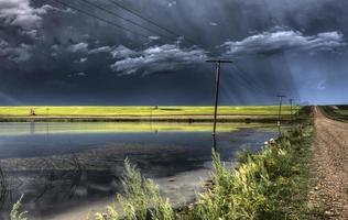 storm wolken saskatchewan foto