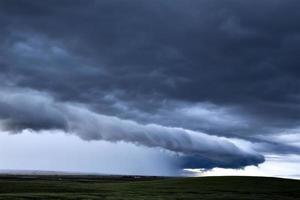 storm wolken saskatchewan foto