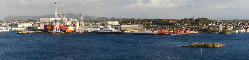 stavanger in noorwegen vanuit het perspectief van de cruiseterminal foto