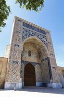 buitenkant van de kok gumbaz-moskee in sjahrisabz, qashqadaryo, oezbekistan, centraal-azië foto