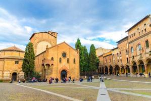 bologna, italië abbazia santo stefano abdij, basilica dei protomartiri san vitale e sant'agricola kerk foto