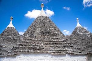 stad alberobello, dorp met trulli-huizen in de regio Puglia, Apulië foto