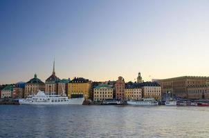 oude wijk gamla stan met traditionele gebouwen, stockholm, zweden foto