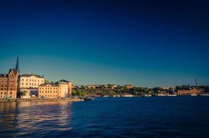 riddarholmen-eiland met kerktorens van riddarholm, stockholm, zweden foto