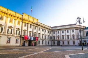 milaan, italië, koninklijk paleis, palazzo, reale, gebouw, op, piazza del duomo foto