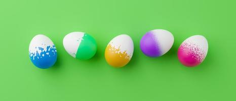 stelletje kleurrijke eieren op een groene Pasen achtergrond 3D-rendering. stapel bight en kleurrijke paaseieren - 3d render. pasen concept samenstelling framerand foto