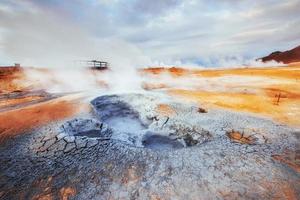 fumarole veld in namafjall ijsland. foto