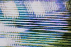 abstracte lichtblauwe unieke digitale glitch holografische vlekken futuristische pixelruis fout schade vervormingspatroon op glitch. foto